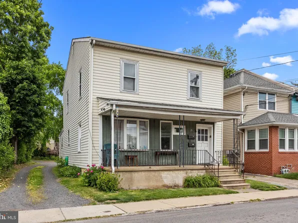 19 E Montgomery Ave, Hatboro, PA 19040