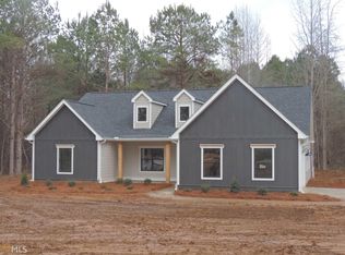 735 Fairview Rd #22, Brooks, GA 30205