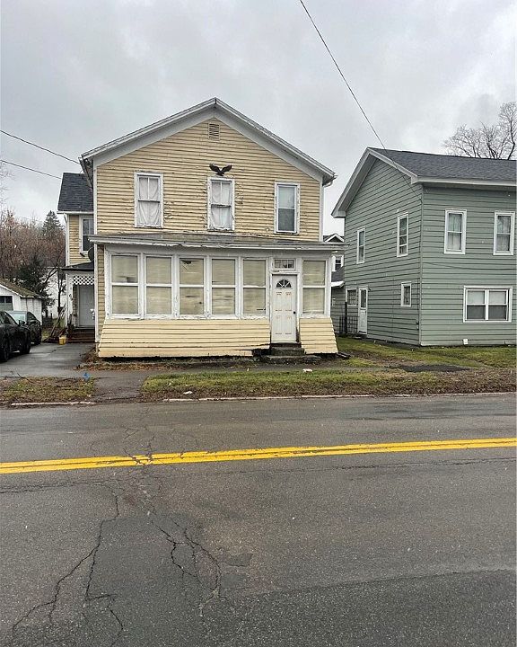 69 Phelps St, Lyons, NY 14489 Zillow