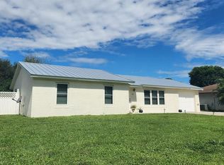 337 Sandpiper Ave, Royal Palm Beach, FL 33411