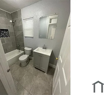1024 W 22nd St — Photo 28