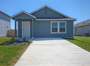 136 Jack Browning Dr, Jarrell, TX 76537