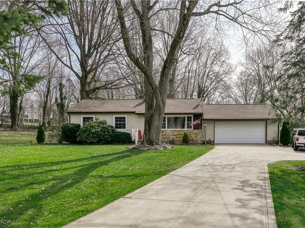 1232 Morrow Rd, Kent, OH 44240