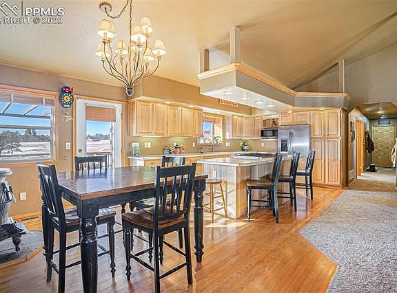 5th image of 10695 Walker Rd