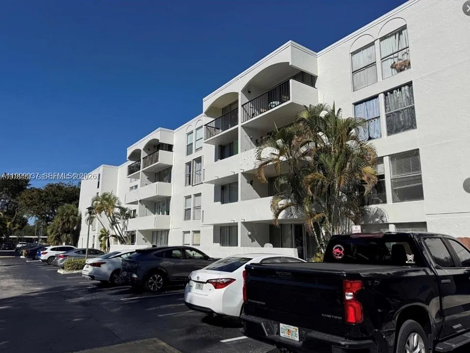 2150 SW 16th Ave #102
