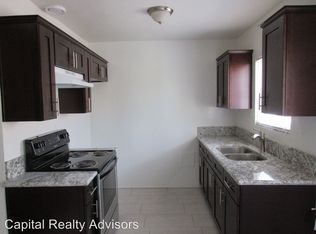 2040 W Wardlow Rd #8, Long Beach, CA 90810