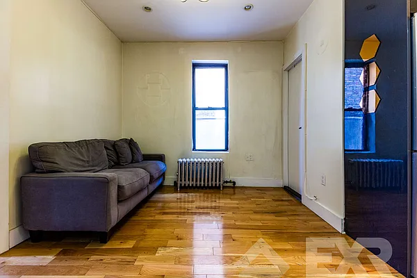 Rented by EXR | media 1