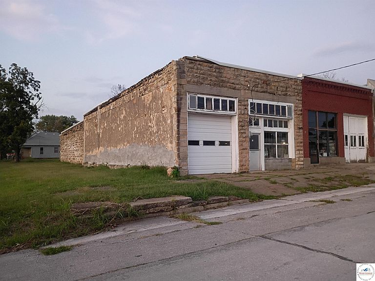 Listing photo 4