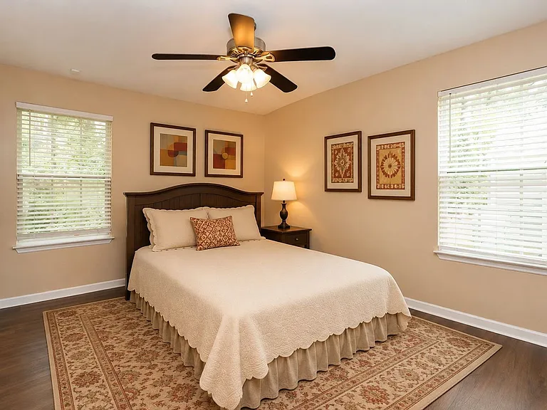 4705 Montview Dr — Photo 8