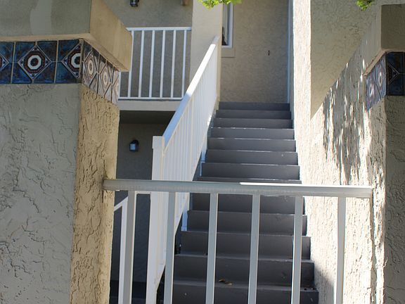 2nd image of 1631 SE Green Acres Cir APT Bb202