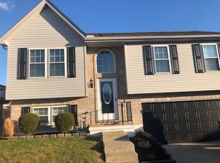 1865 Delicious Ct, Hebron, KY 41048