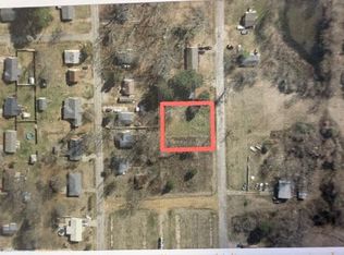 5-7 1st Ave, Houston, MS 38851