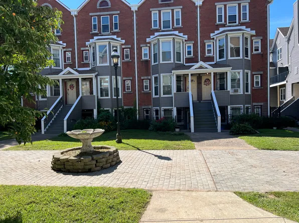 83C Morris St, Hartford, CT 06114