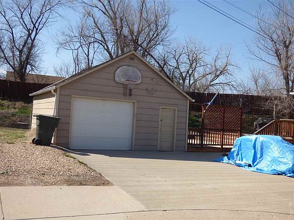 3rd image of 505 Kingsbury St