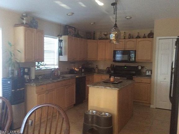 Home For Sale In CAPE CORAL
