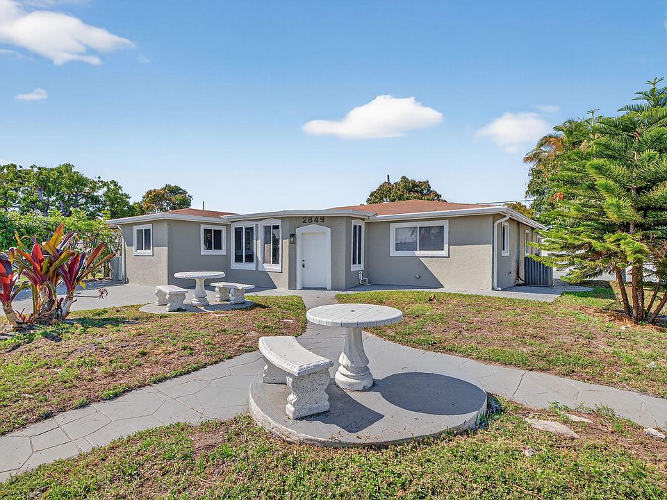 1st image of 2849 SW 10th Street