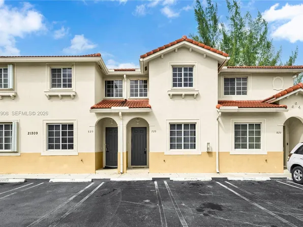 21209 NW 14th Pl APT 720, Miami Gardens, FL 33169