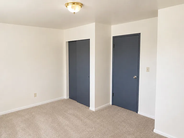 703 Woodford Ave N #2 — Photo 16