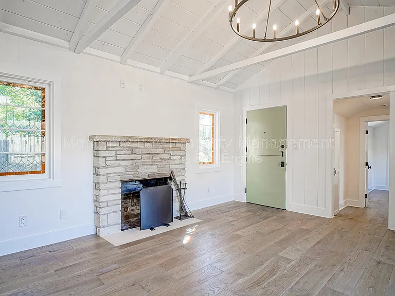 2935 Alta Ave — Photo 7