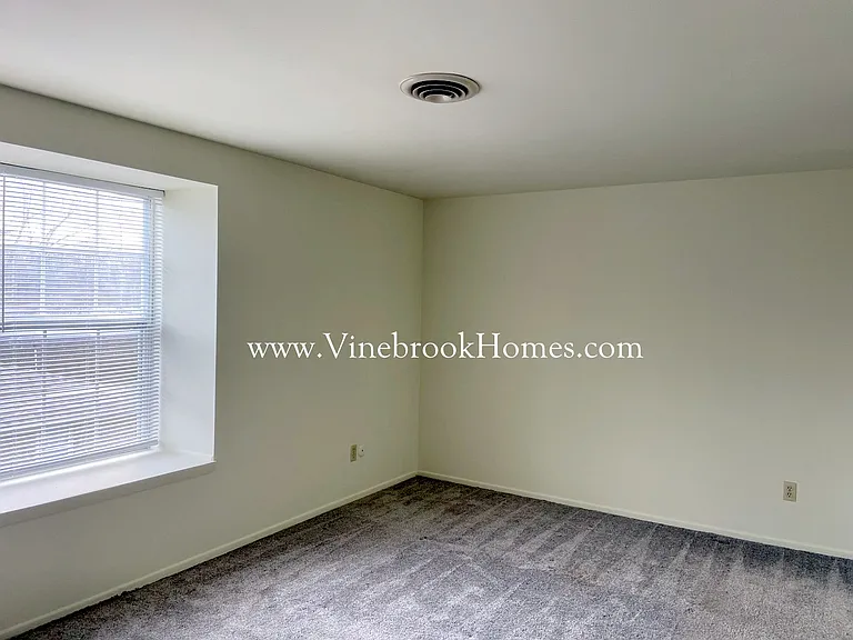 5680 Troy Villa Blvd — Photo 9