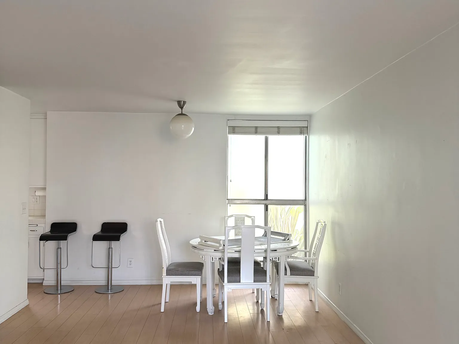 1 bed, 750 sqft, $2,600 — Photo 2