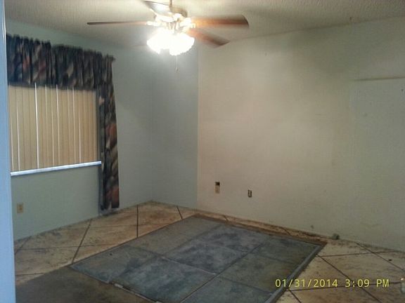 5th image of 1842 SE North Blackwell Dr
