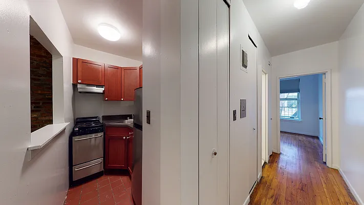 Rented by Bond New York | media 21