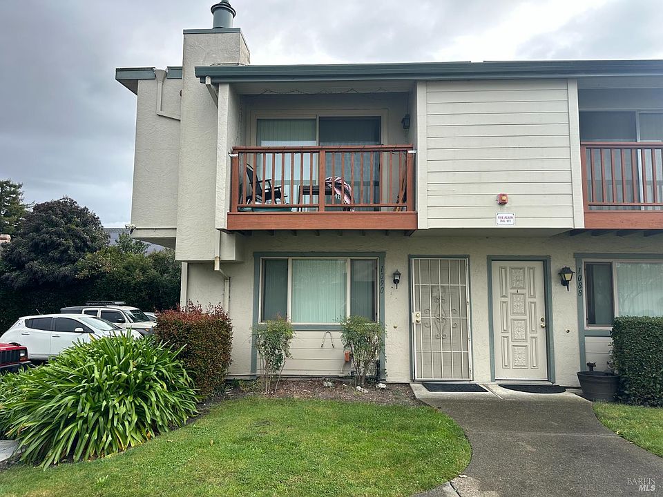 1st image of 1090 Eleanor Avenue