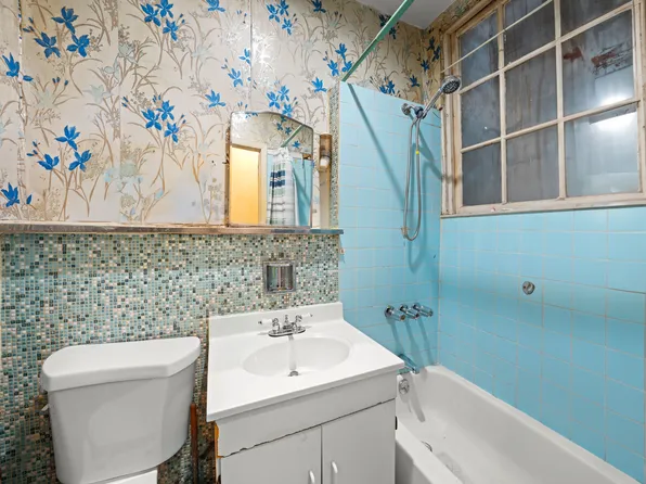 167 32nd Street image 7 of 17