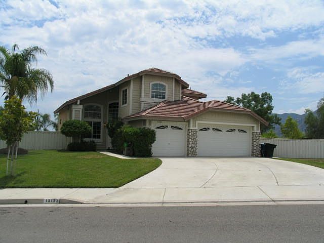 1st image of 15125 Mahogany Way