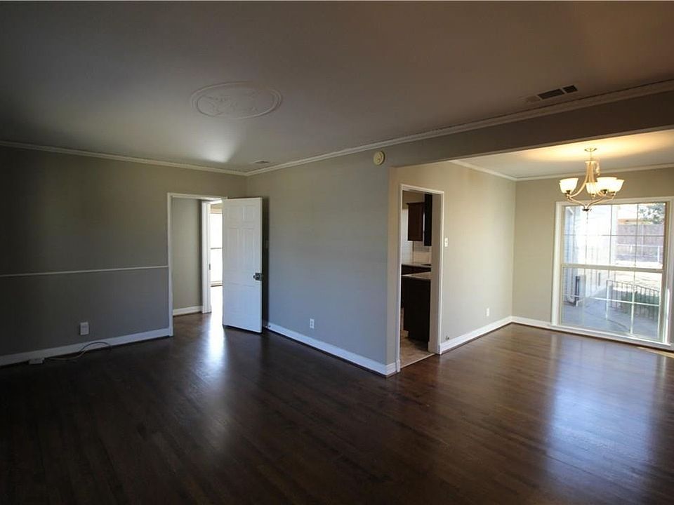 2nd image of 4303 Delmar Ave