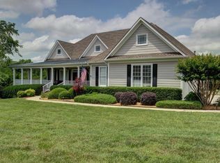 7065 Bennett Rd, Cumming, GA 30041