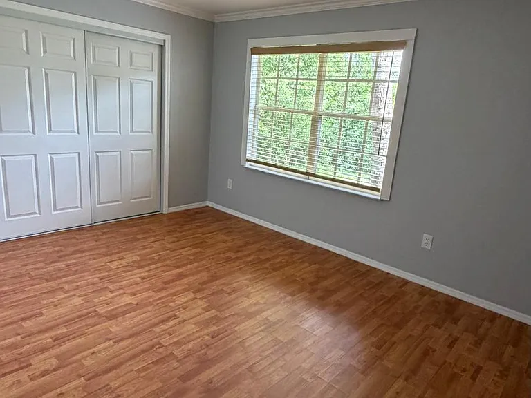 18107 Steele Ave — Photo 17