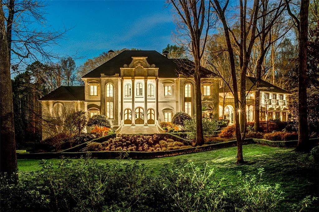 795 Highcourt Rd, Sandy Springs, GA 30327 | Zillow