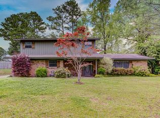 503 Oakwood Dr, Vicksburg, MS 39180