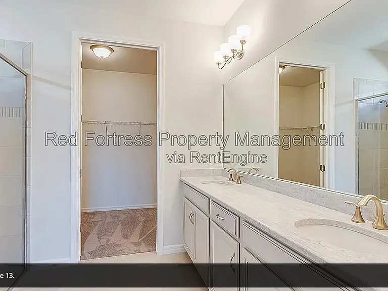 15240 Floresta Ln — Photo 9