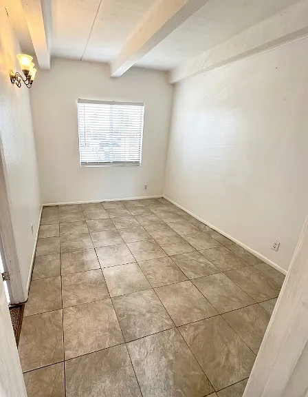 5261 Alhambra Dr #7 — Photo 6