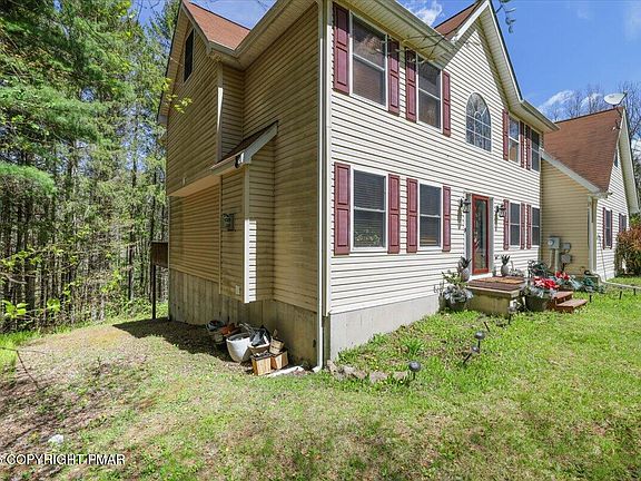 4th image of 100 Comanche Pines Rd