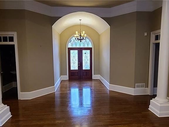 5th image of 2915 Stanway Ave