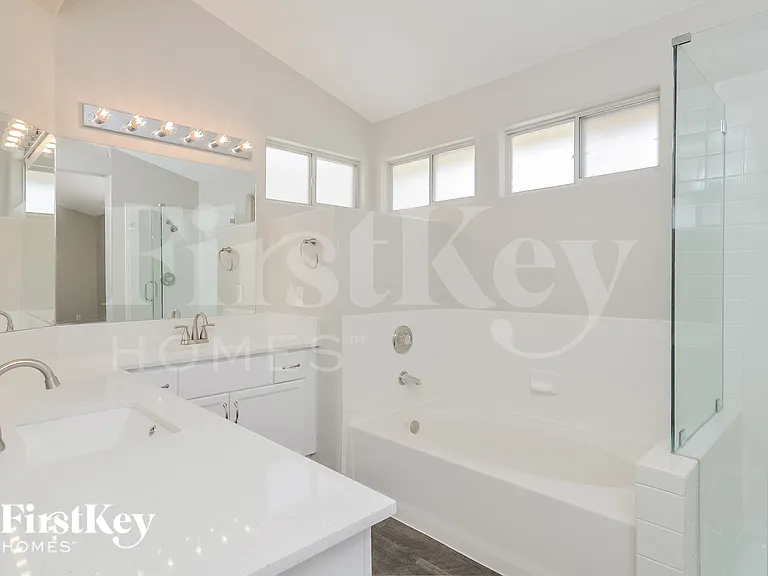 107 Workman Ct — Photo 11