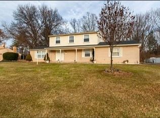 4944 Faircourt Dr, West Bloomfield, MI 48322