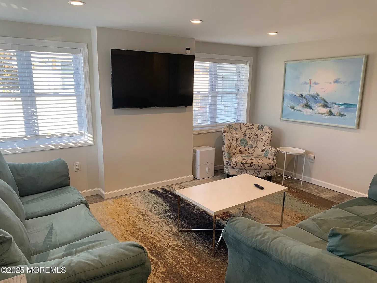 3 bed, $2,200 — Photo 3