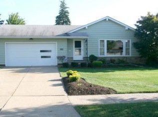 23444 Shurmer Dr, Cleveland, OH