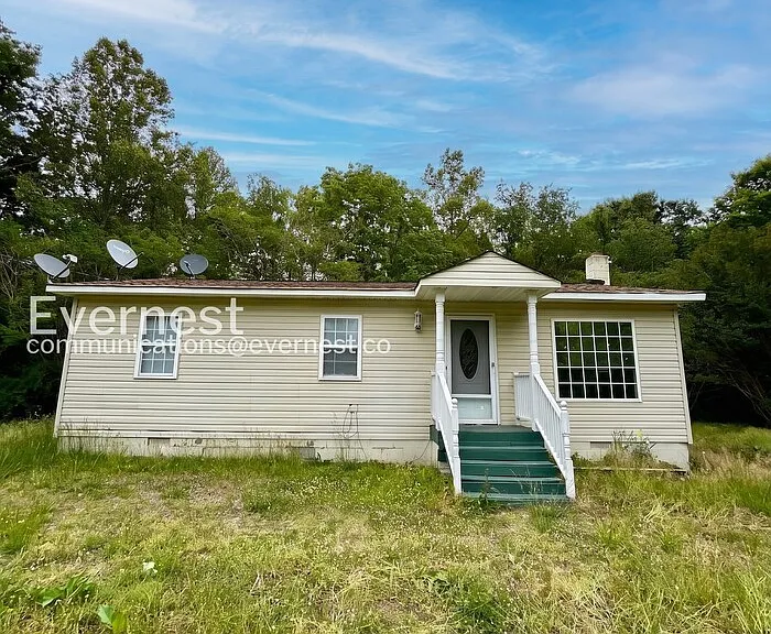1921 Wigglesworth Rd — Photo 1