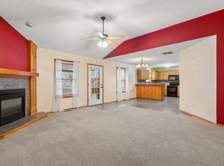 3839 W Village Terrace, Springfield, MO 65810