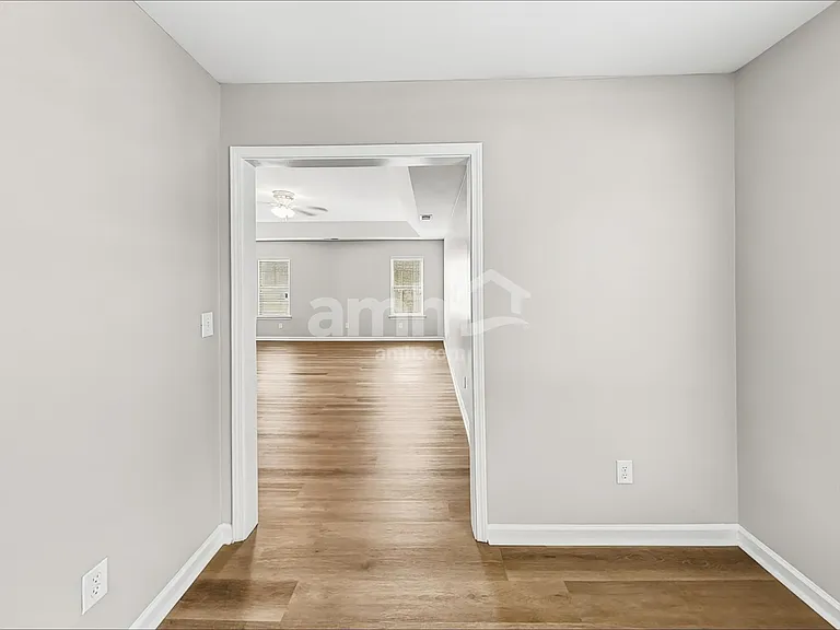 10116 Hawkeye Dr — Photo 11