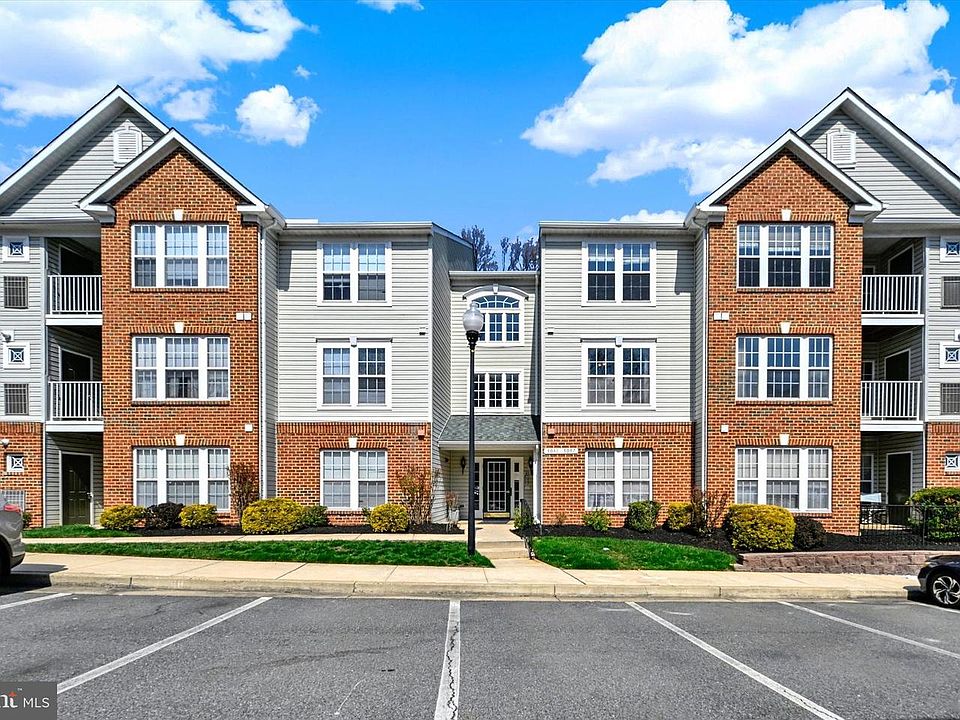 1st image of 5047 Marchwood Ct #6H