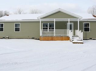 1575 Sumner Rd, Corfu, NY 14036