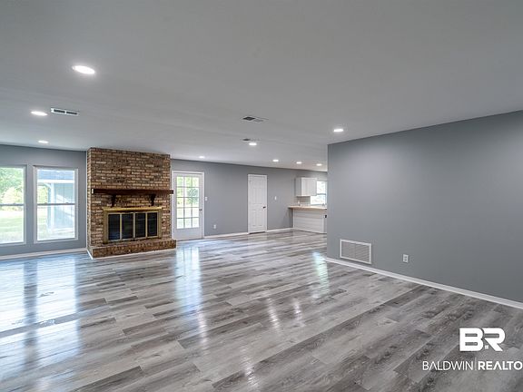 3rd image of 19201 Thompson Hall Rd