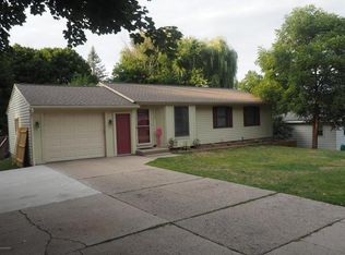 449 Brady St NW, Comstock Park, MI 49321